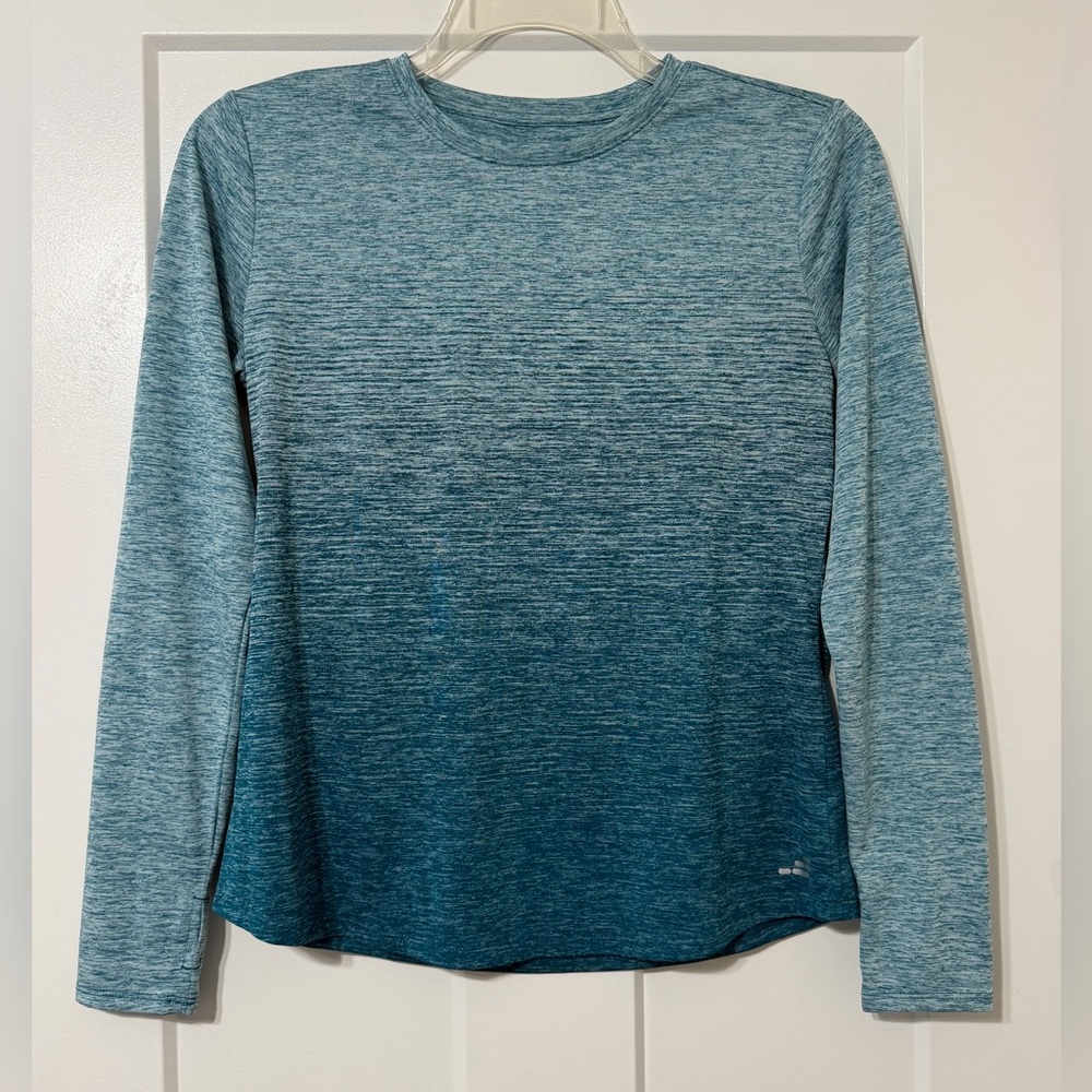 903: bcg Blue Teal Gradient Performance Tee - Small
